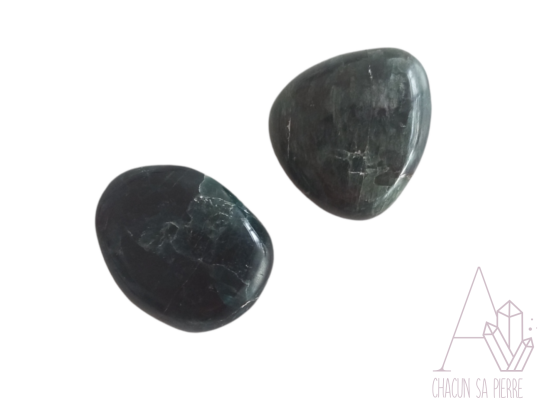 Apatite verte pierre roulée