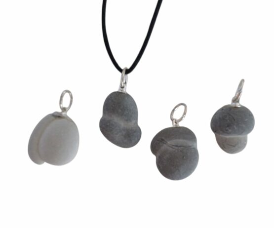Pierre des fées brute pendentif